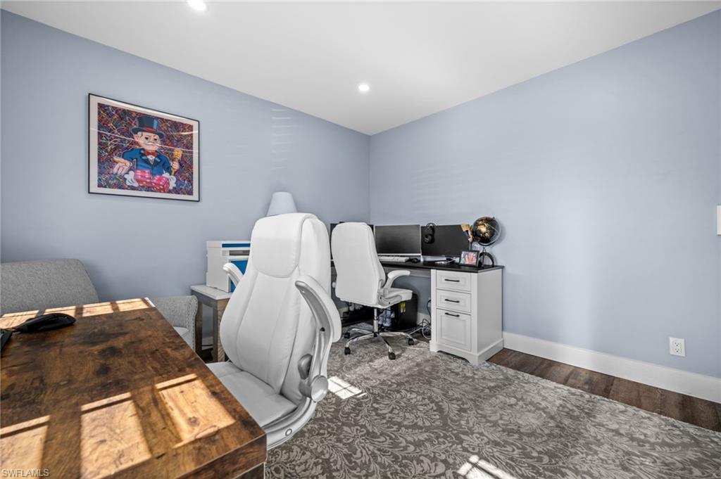 GLADES COUNTRY CLUB - Residential