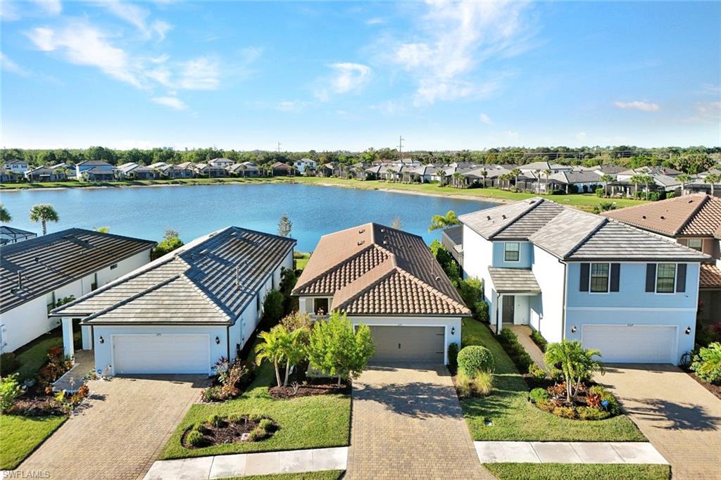 MANATEE COVE - Residential