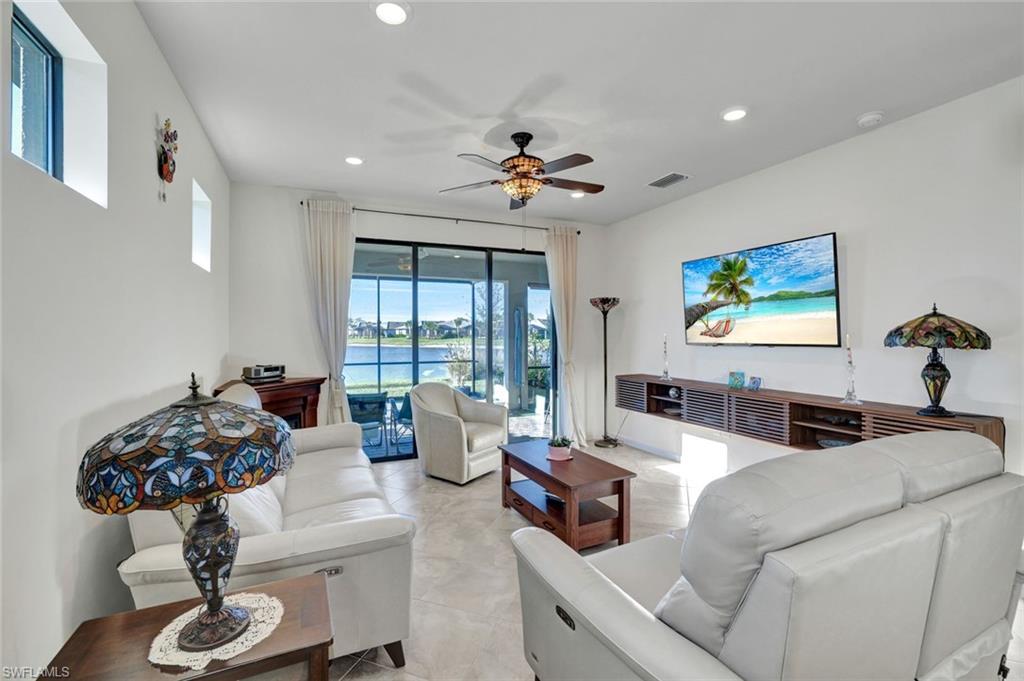 MANATEE COVE - Residential