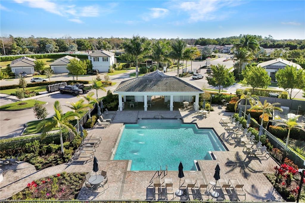 MANATEE COVE - Residential