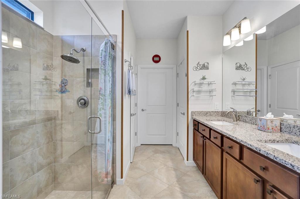 MANATEE COVE - Residential