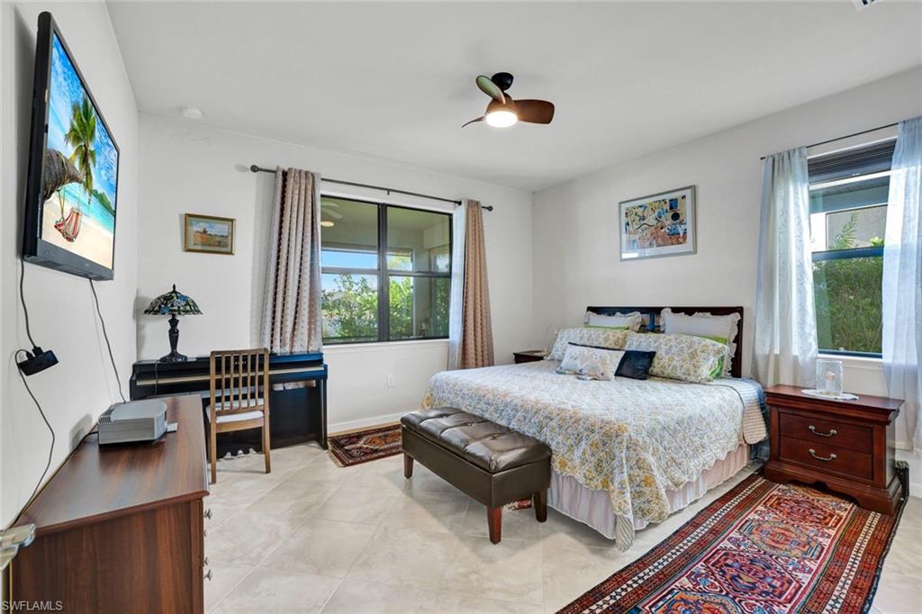 MANATEE COVE - Residential