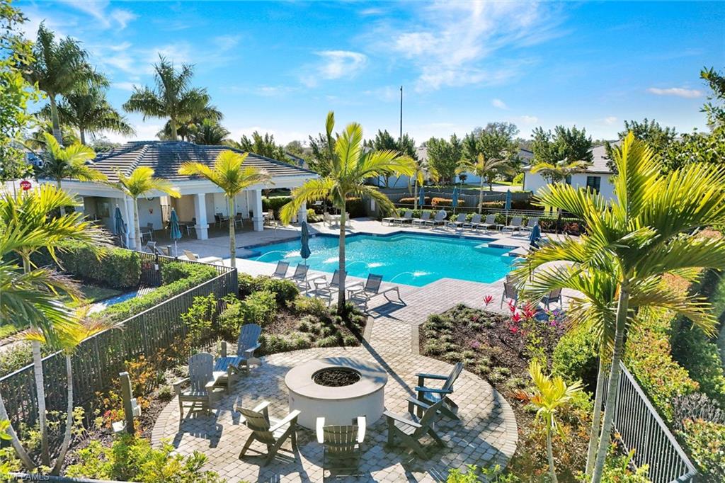 MANATEE COVE - Residential