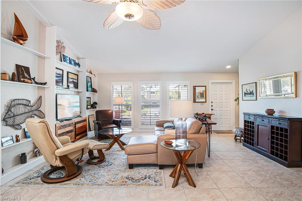 BONITA FARMS - Residential