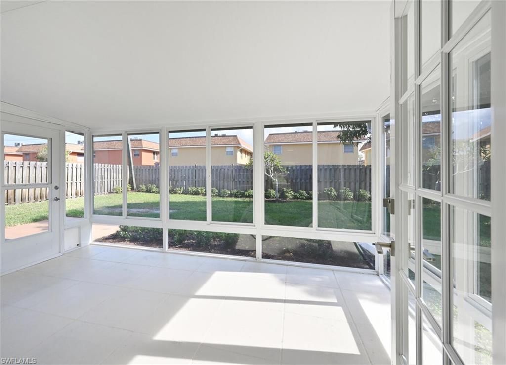 WESTLAKE - Residential