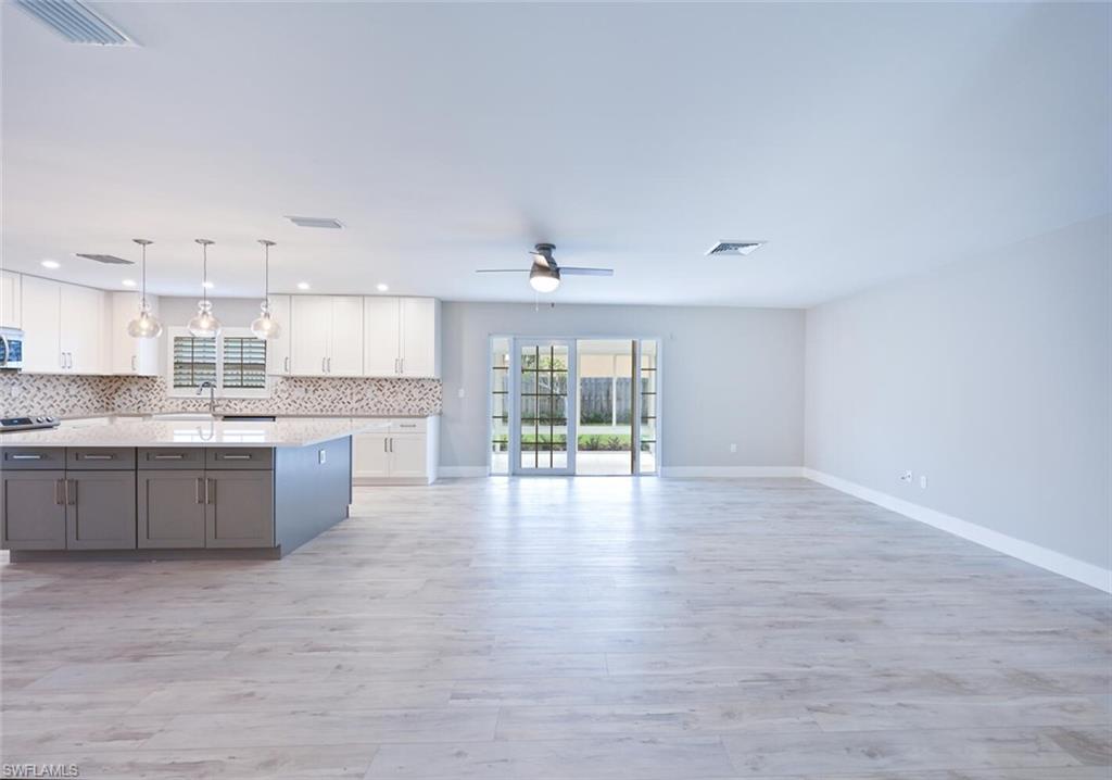 WESTLAKE - Residential