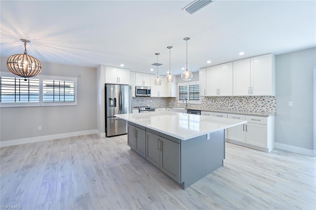 WESTLAKE - Residential