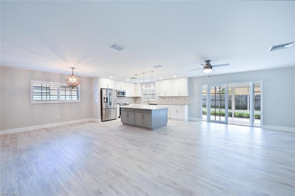 WESTLAKE - Residential