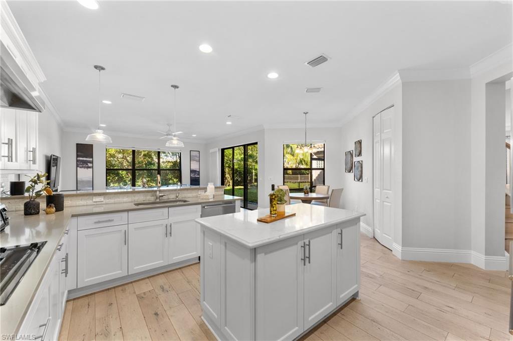 13768 Luna DR