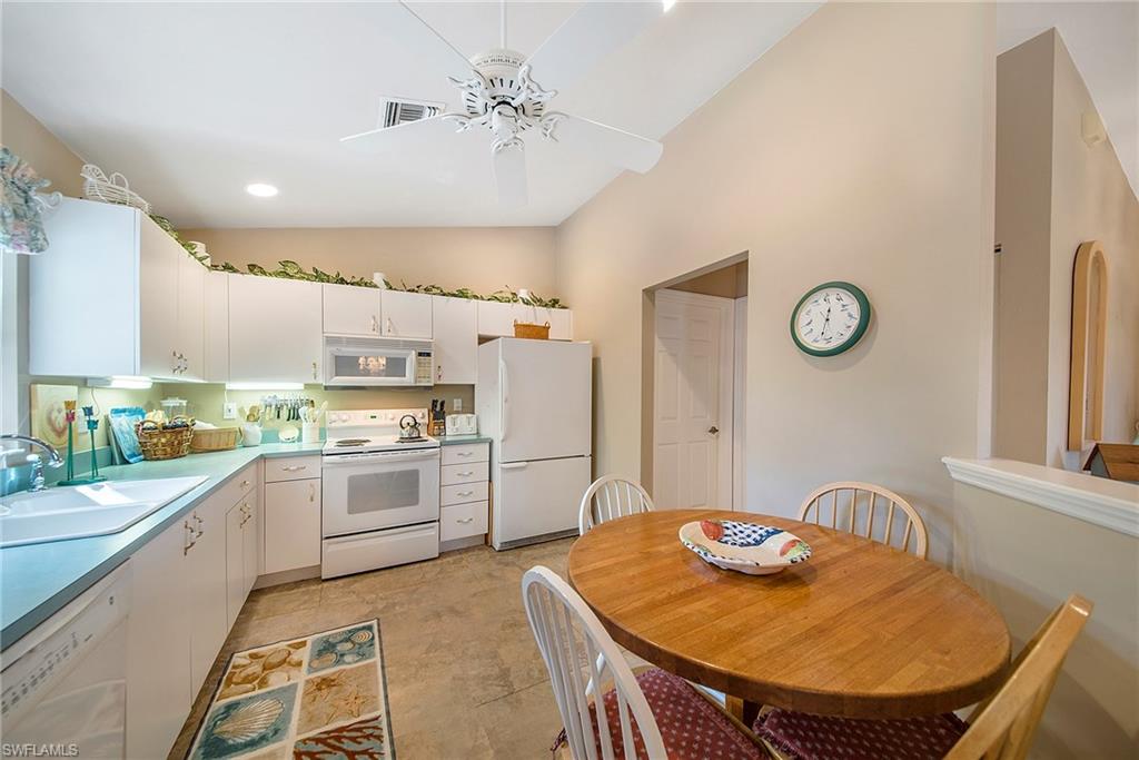 MARCO BEACH - Residential