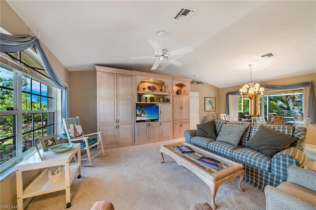 MARCO BEACH - Residential