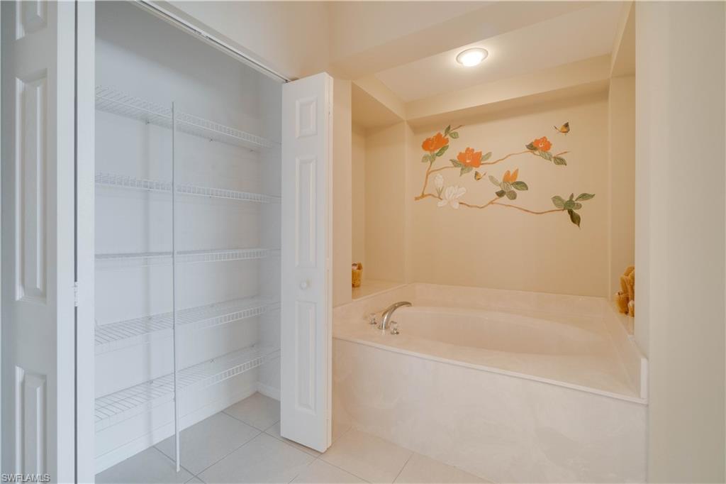 VILLAGE ON CRESCENT LAKE - Residential