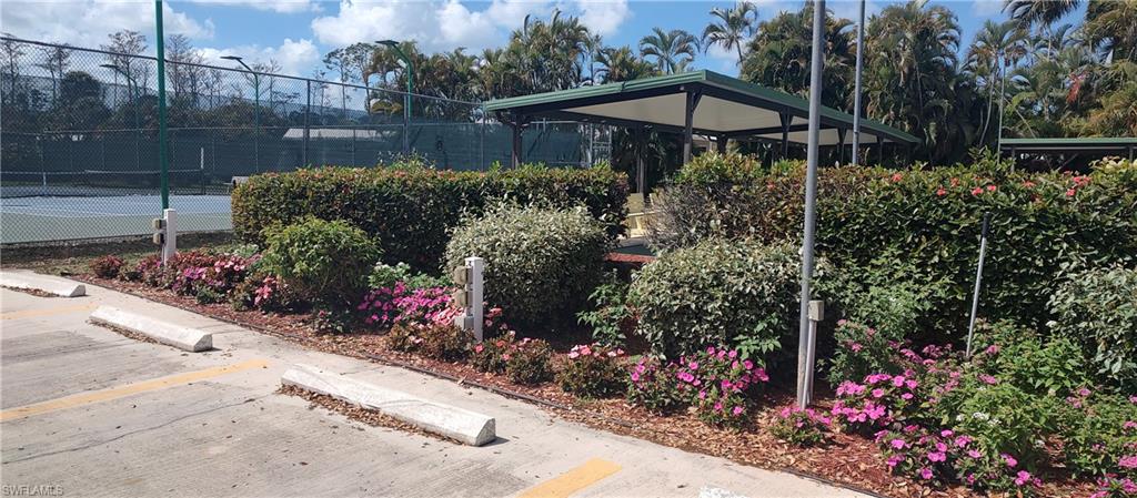 CORKSCREW WOODLANDS - Residential