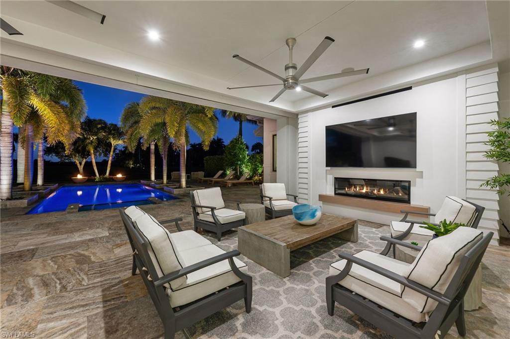 LANDINGS AT BEARS PAW - Residential