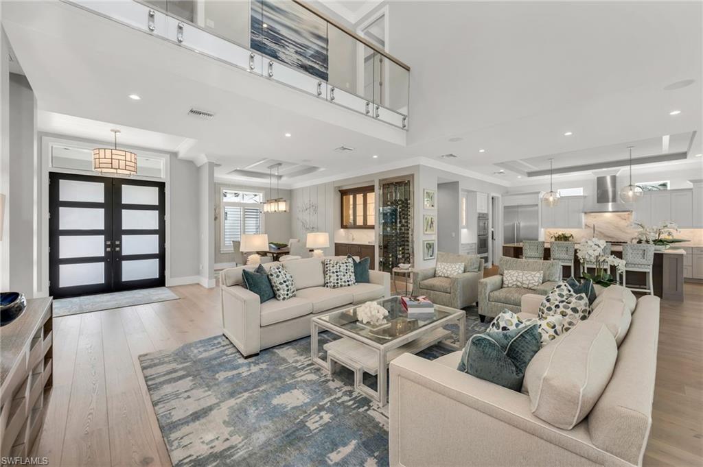 1667 Vinland WAY