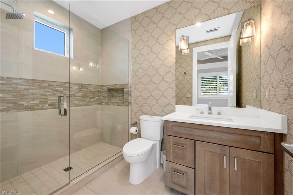 LANDINGS AT BEARS PAW - Residential