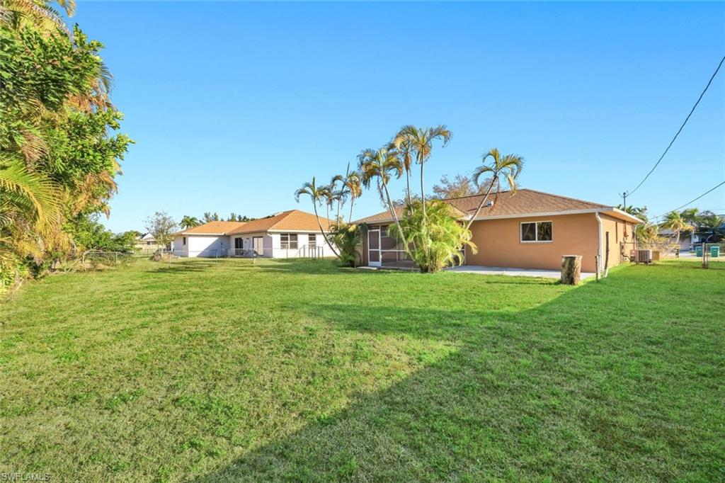 CAPE CORAL - Residential