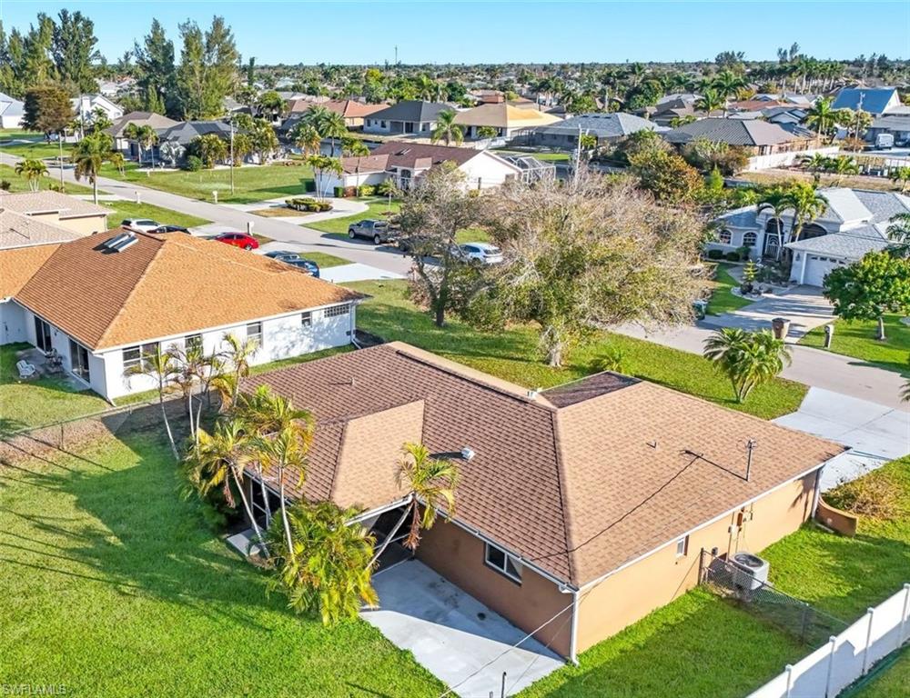 CAPE CORAL - Residential