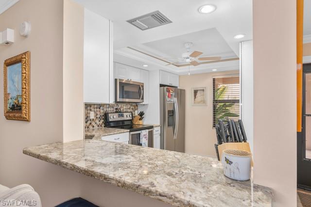 POSADA OF NAPLES - Residential Lease