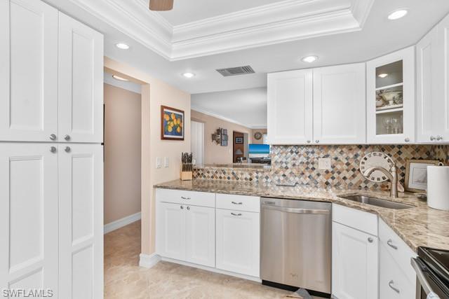 POSADA OF NAPLES - Residential Lease