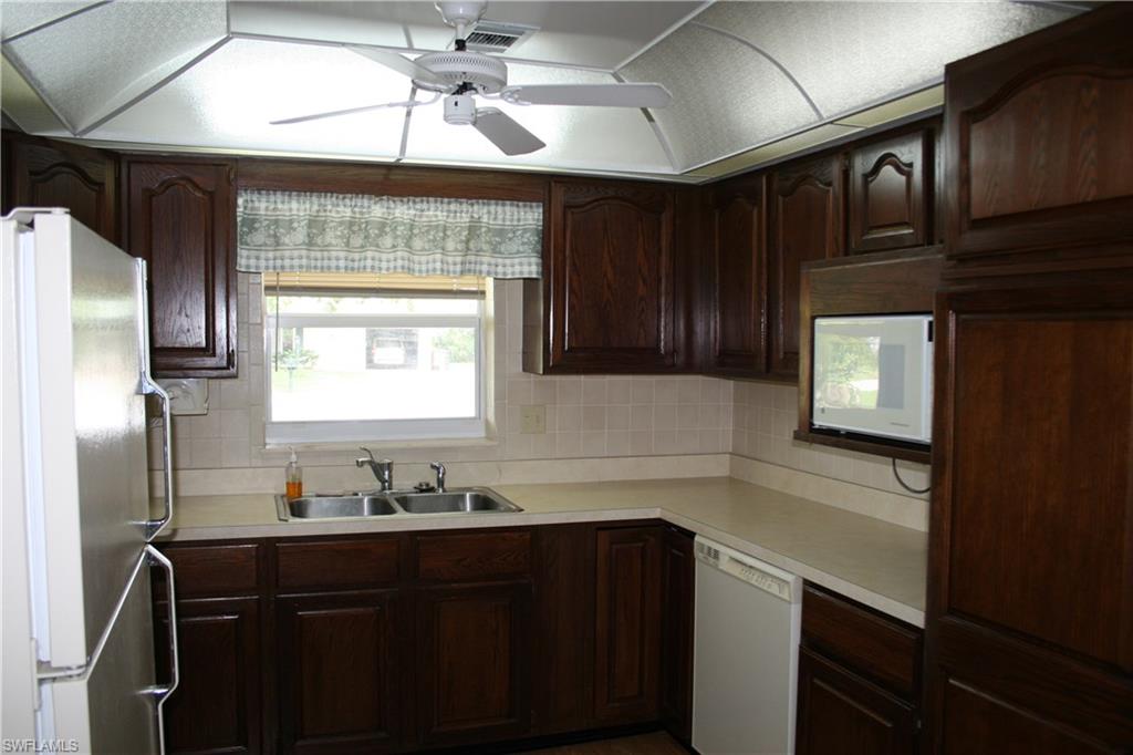 MORSE SHORES - Residential