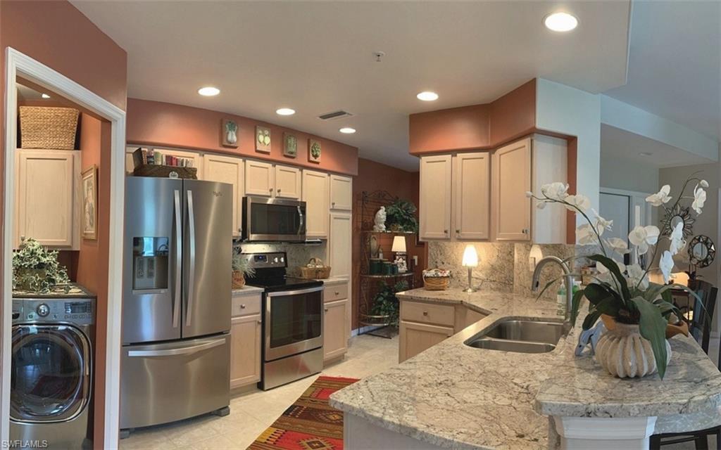 SOUTHMONT COVE - Residential