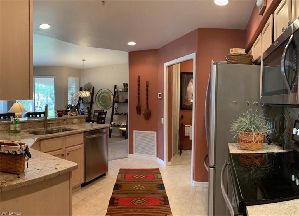 SOUTHMONT COVE - Residential