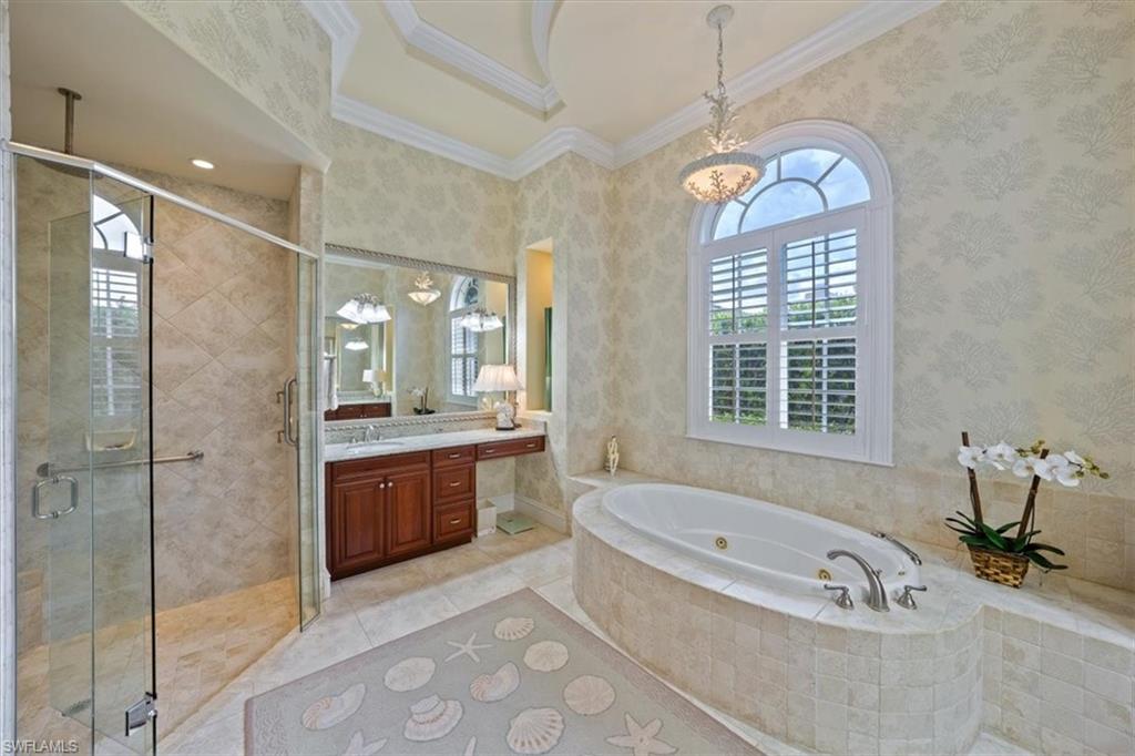 PELICAN BAY WOODS - Residential