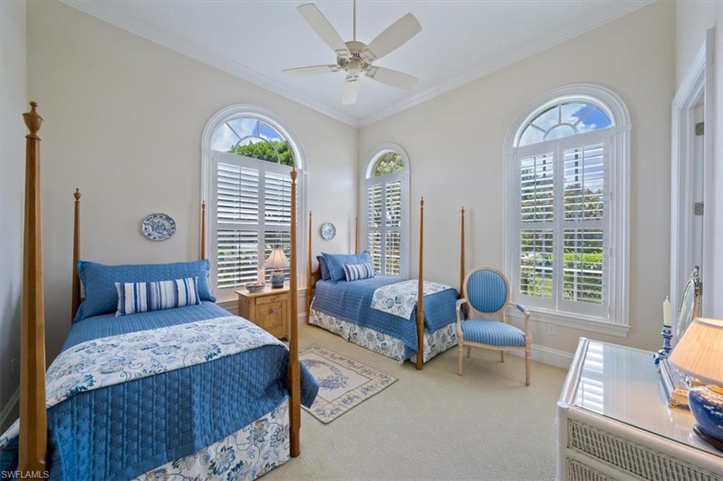 PELICAN BAY WOODS - Residential