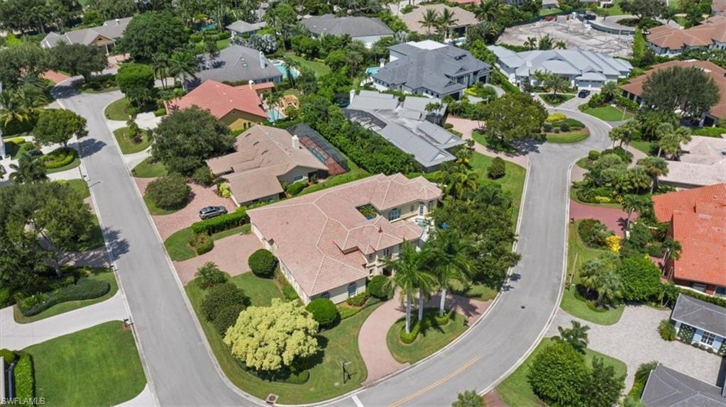 PELICAN BAY WOODS - Residential