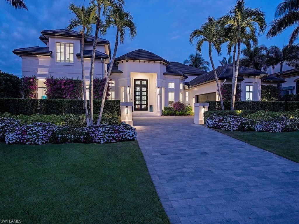 Photo of 1959 4th ST S, NAPLES, FL 34102 (MLS # 226016263)