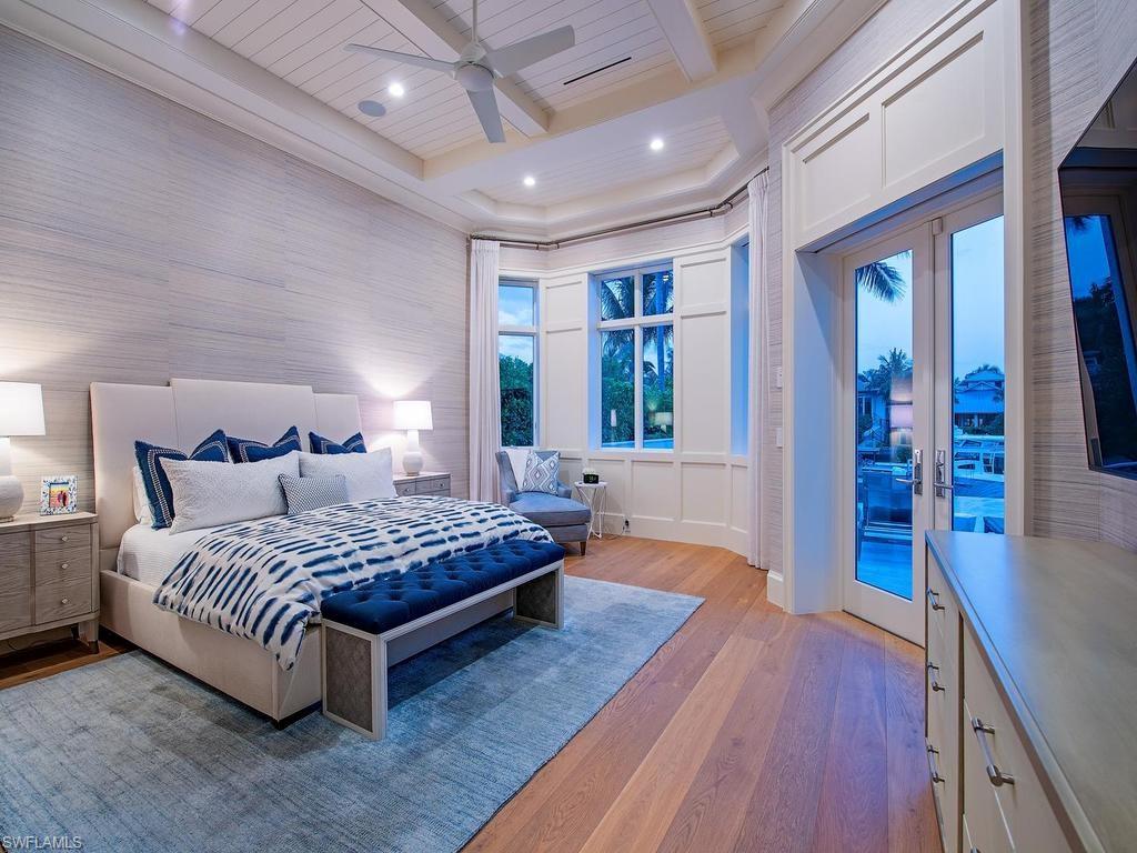 AQUALANE SHORES - Residential