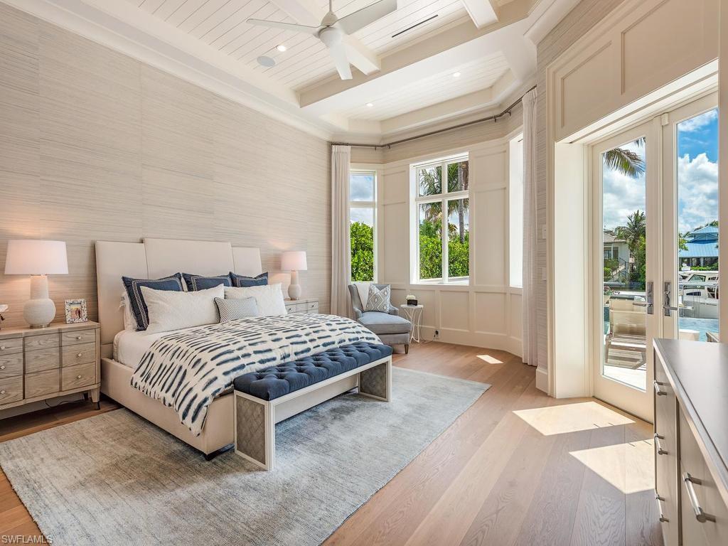 AQUALANE SHORES - Residential