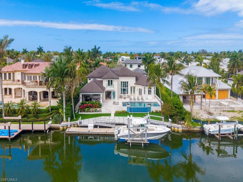 AQUALANE SHORES - Residential