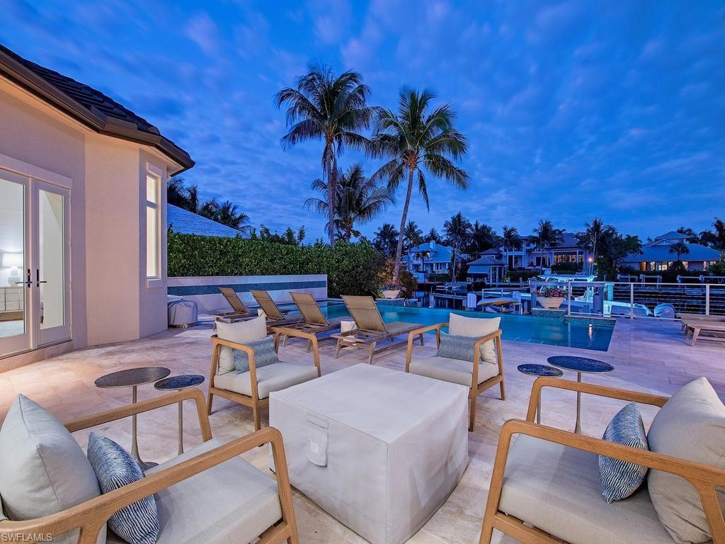 AQUALANE SHORES - Residential