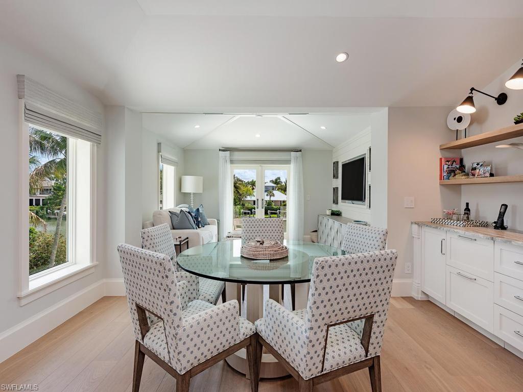 AQUALANE SHORES - Residential