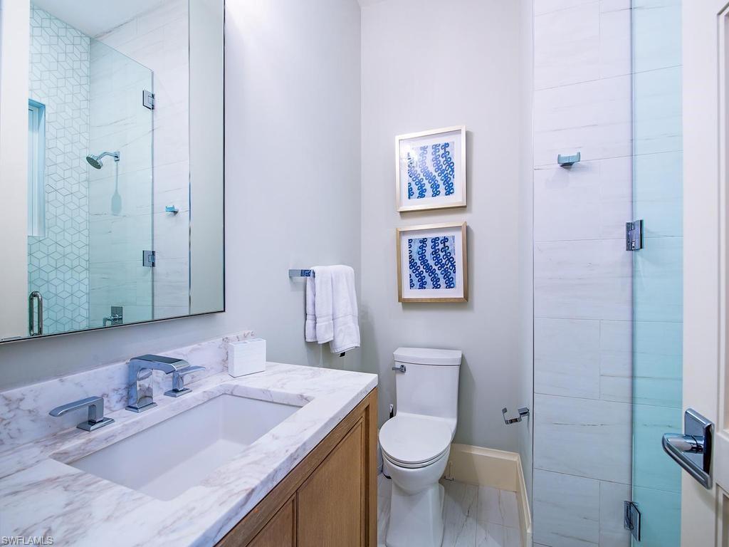 AQUALANE SHORES - Residential