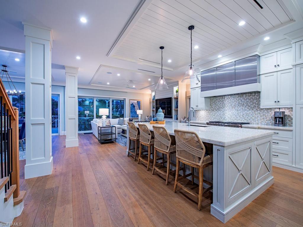 AQUALANE SHORES - Residential