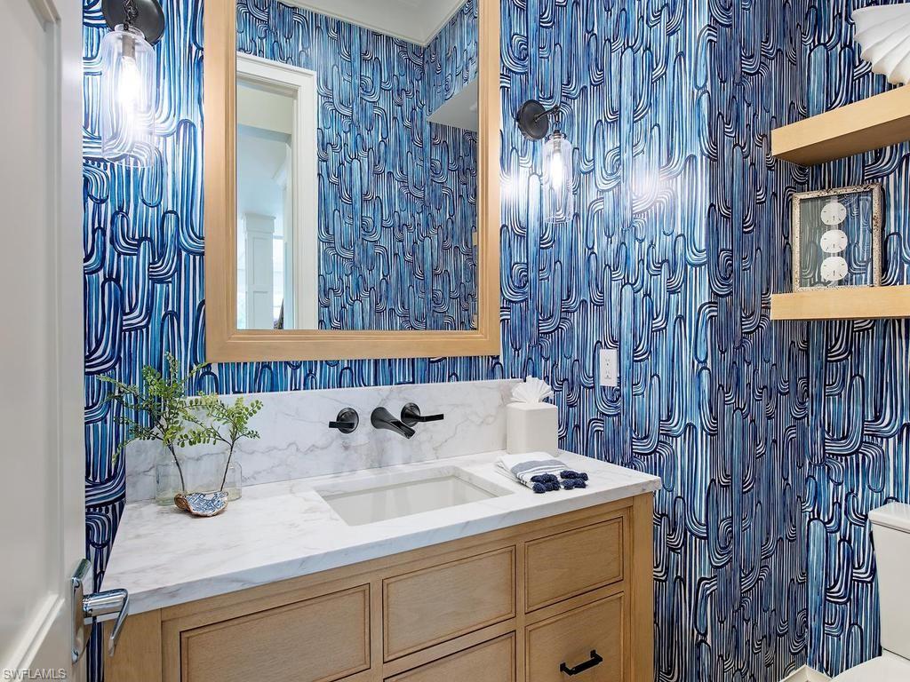 AQUALANE SHORES - Residential