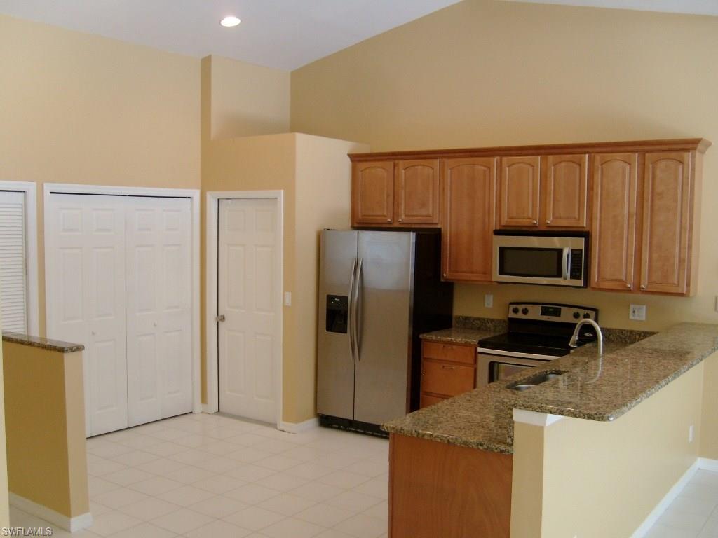 COLONY POINTE - Residential