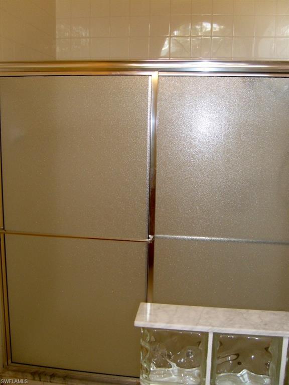 COLONY POINTE - Residential