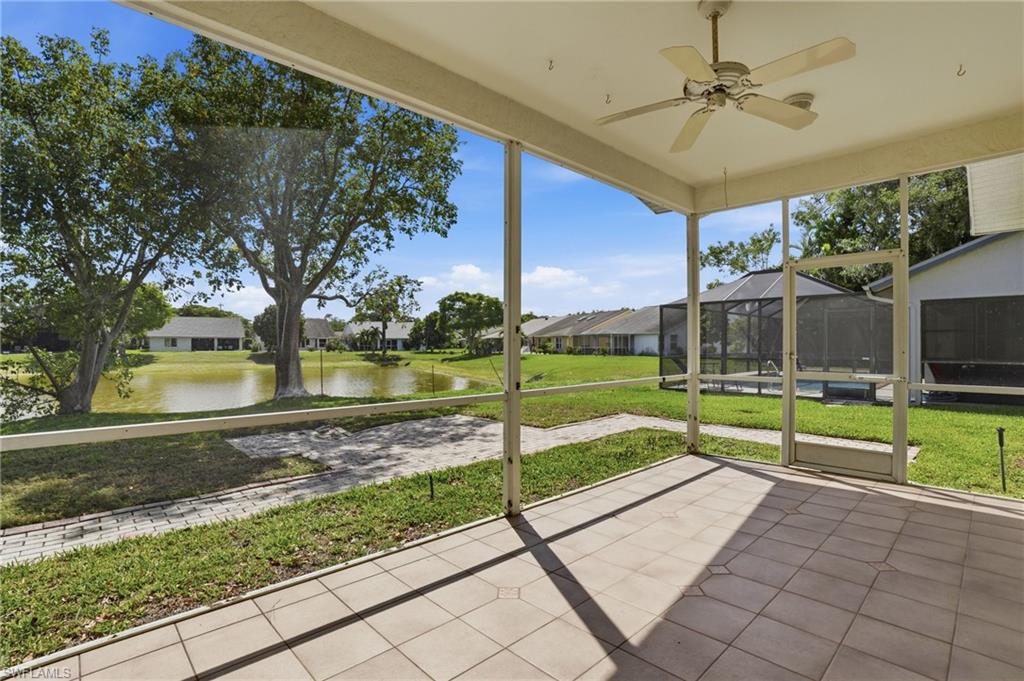 THREE OAKS - Residential