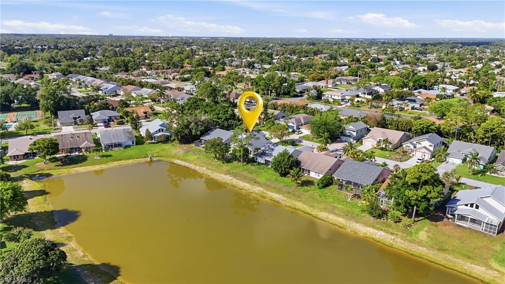 THREE OAKS - Residential