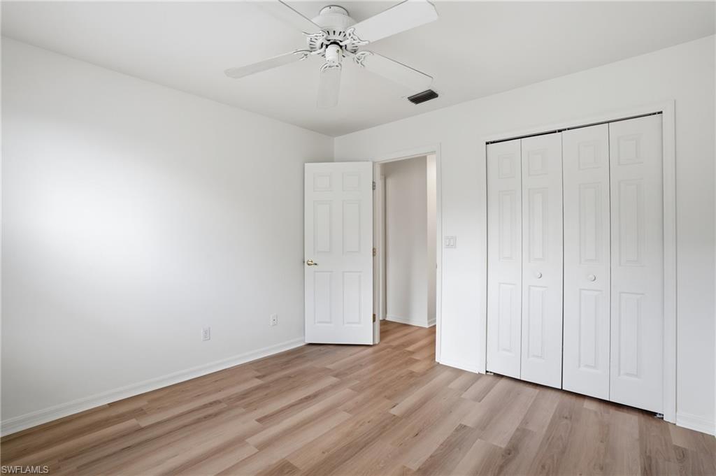 THREE OAKS - Residential