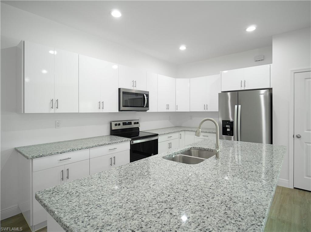 PORT LABELLE - Residential Lease