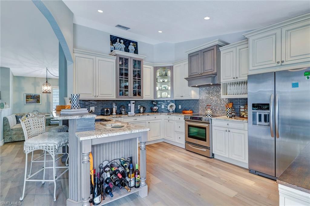 GOLDEN GATE ESTATES - Residential