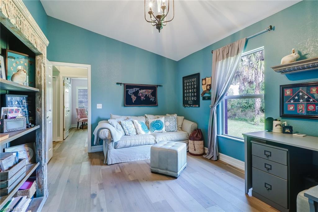 GOLDEN GATE ESTATES - Residential