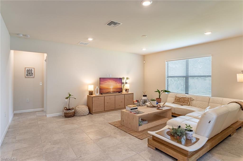 ENCLAVES AT EAGLE LANDING - Residential