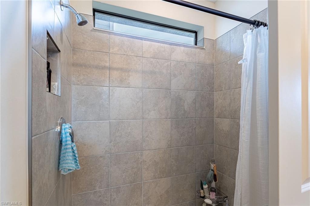 ENCLAVES AT EAGLE LANDING - Residential