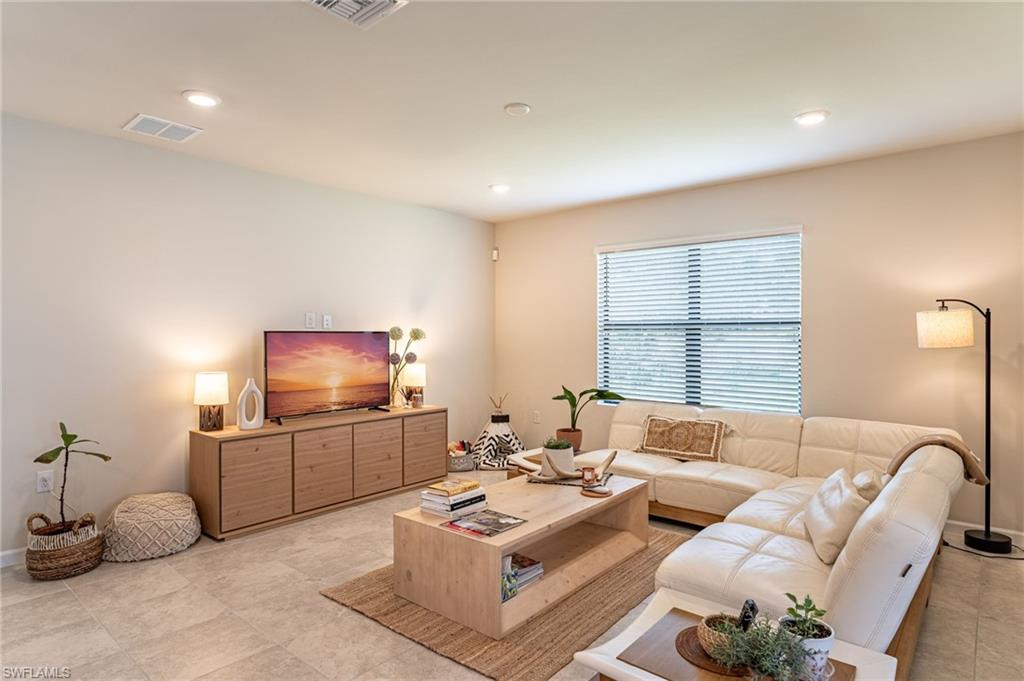 ENCLAVES AT EAGLE LANDING - Residential